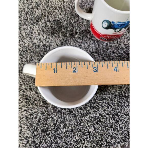 Ford Tractor Pair Coffee Cups, Ford 9600 Tractor and Ford 5000 Series Tractor - Picture 4 of 8